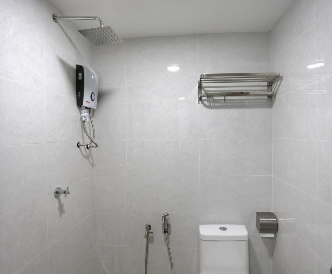 La Isra At Kuala Lumpur Hotel Екстериор снимка