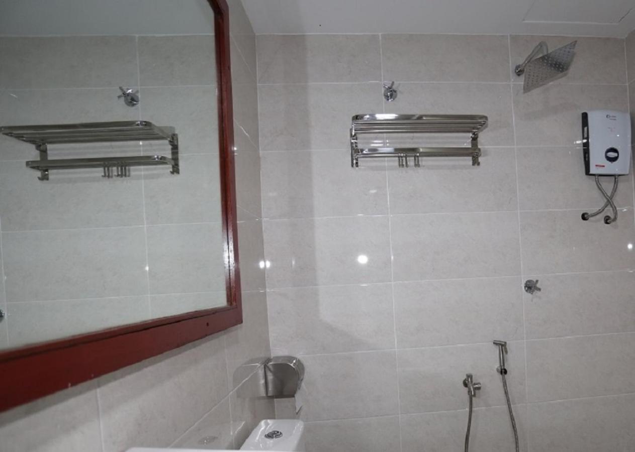 La Isra At Kuala Lumpur Hotel Екстериор снимка