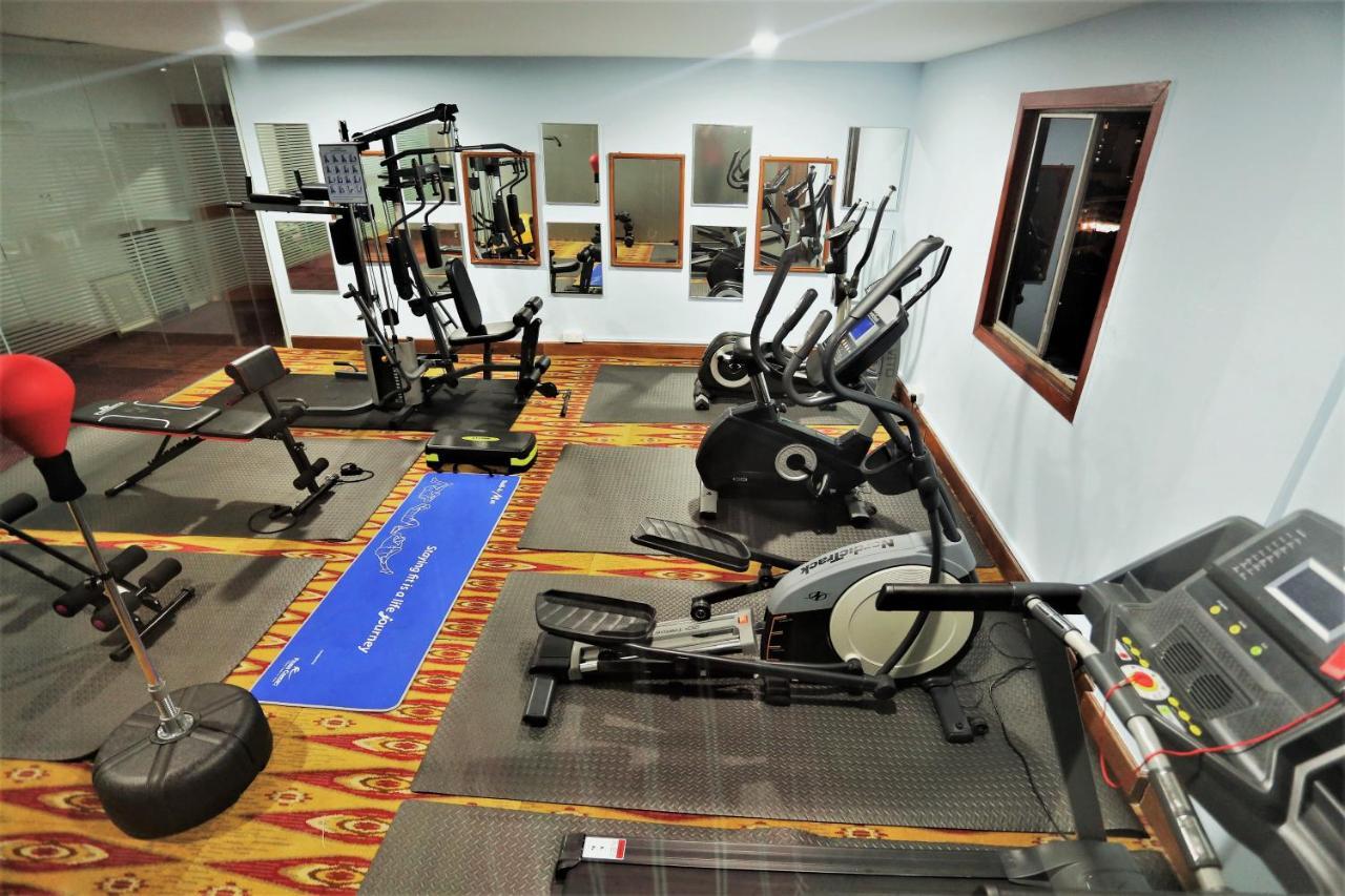 La Isra At Kuala Lumpur Hotel Екстериор снимка